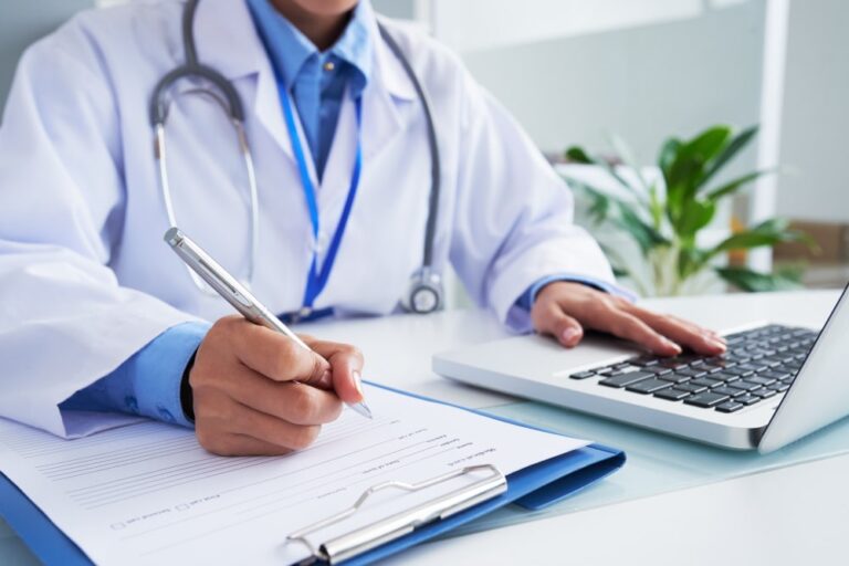 diferenca nutrologo nutricionista gastroenterologista